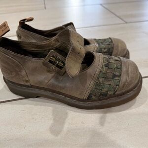 Brown and Green Leather Shoes with Buckle